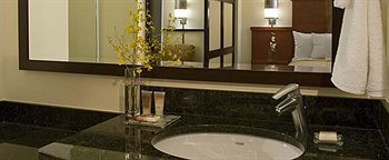 Hyatt Place Dallas/plano 3*